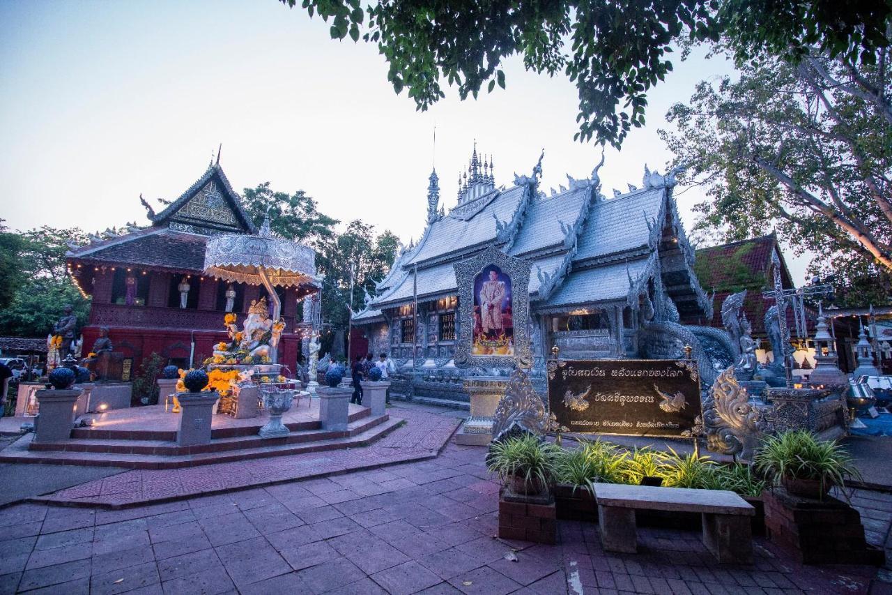 Go Inn Night Bazaar Chiang Mai Exterior foto